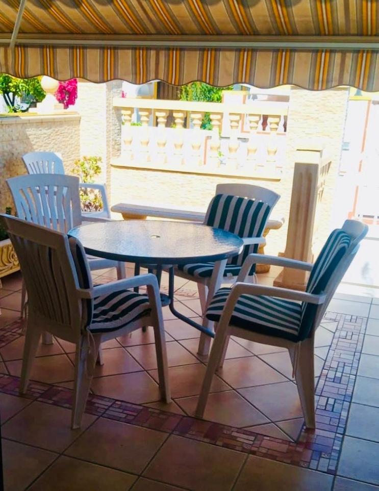 Casa Trudy Villa Торевиеха Екстериор снимка