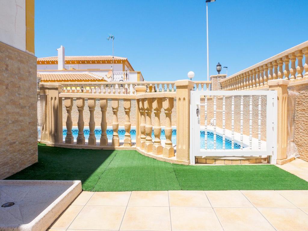 Casa Trudy Villa Торевиеха Екстериор снимка
